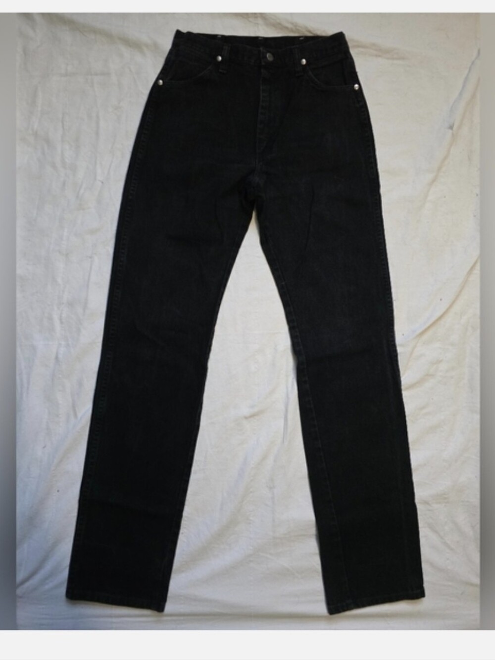 Wrangler Men's Straight-Leg Jeans in Black